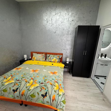 Mitic Apartmani 1 Ni Exteriör bild