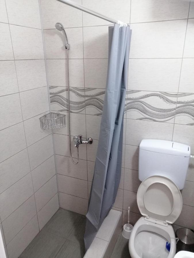 Mitic Apartmani 1 Ni Exteriör bild