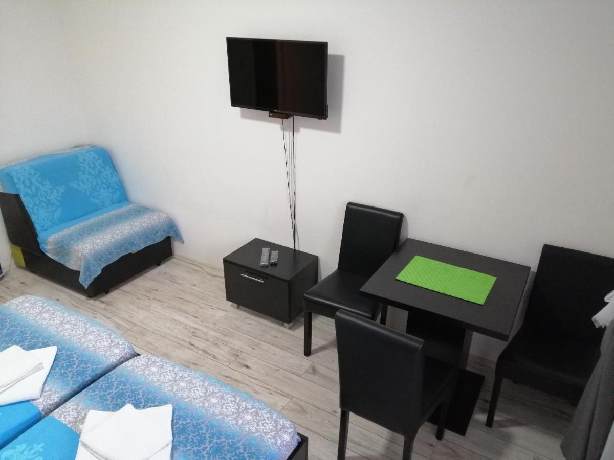 Mitic Apartmani 1 Ni Exteriör bild